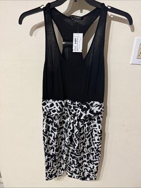 NWT Cynthia Steffe Black Sleeveless Zip-Back Dress